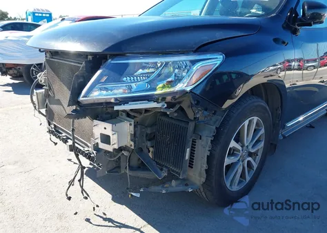 2015 Nissan Pathfinder Sl z USA, uszkodzony, nr VIN 5N1AR2MN3FC664095